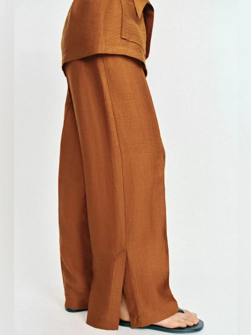 Zara Wide-Leg Paperbag Trousers/ pants Linen blended  in Warm Rust. POP